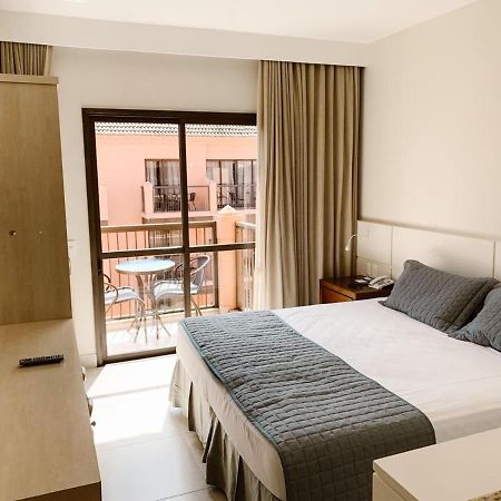 Jurere Beach Village - Flat Na Praia ฟลอเรียนอโปลิส ภายนอก รูปภาพ